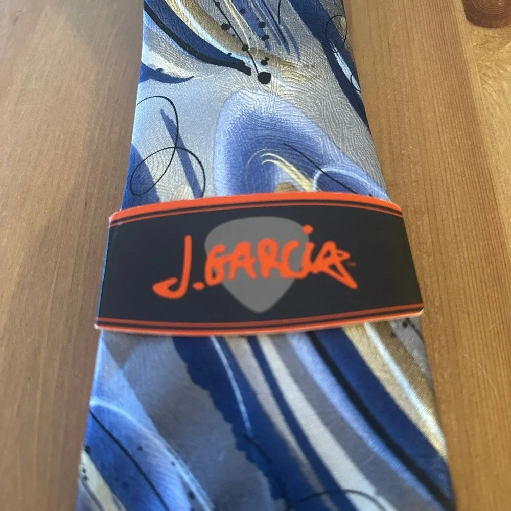 J. Garcia garcia mens